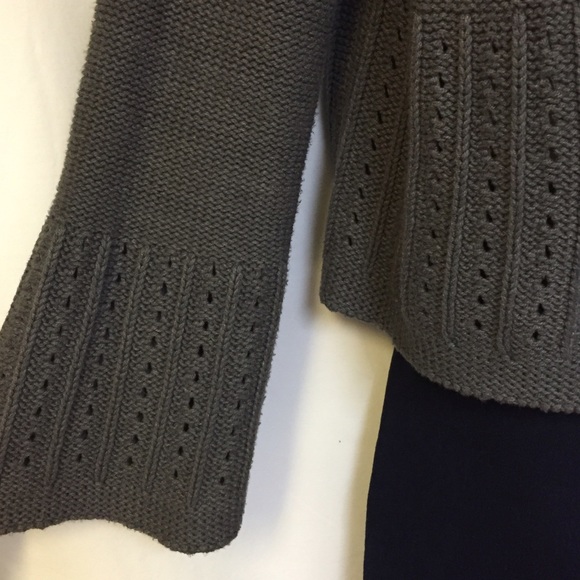 Gray Sweater Cardigan with Bell Sleeves - Picture 3 of 4